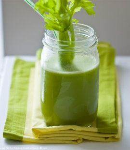 alkaline-green-ginger-celery-juice