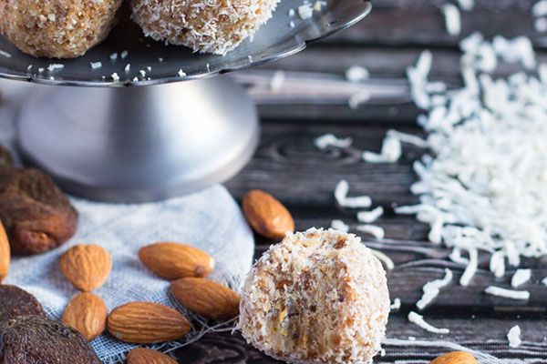 3-ingredient-apricot-almond-coconut-bliss-balls-sm